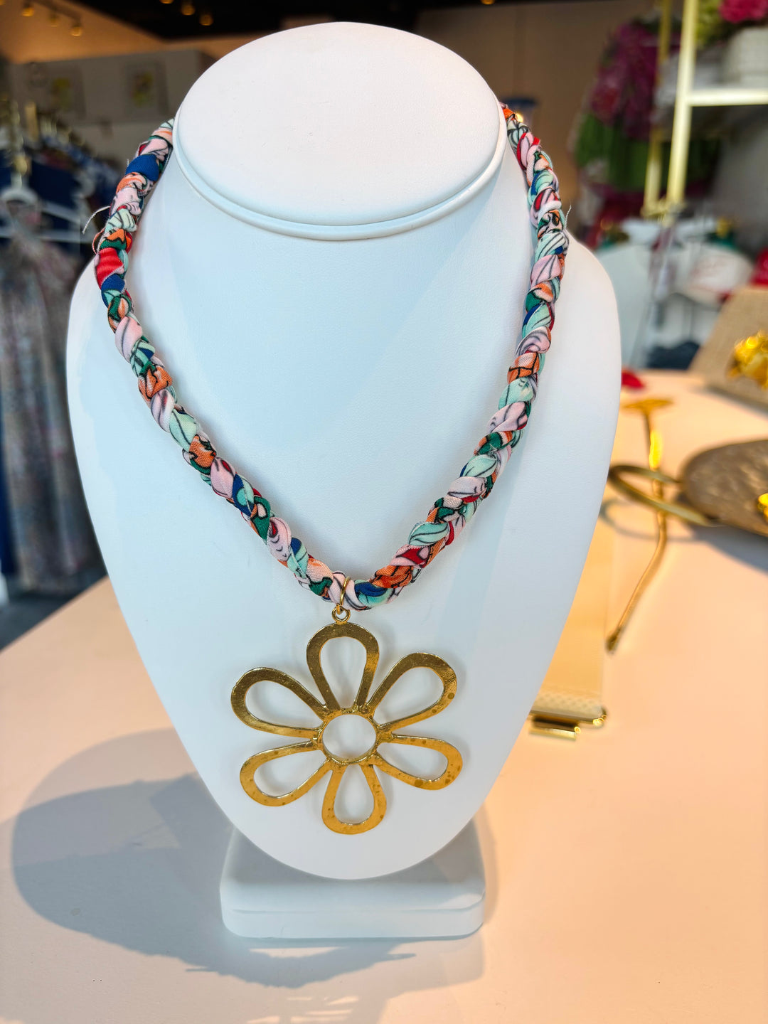 Braided Daisy Necklace