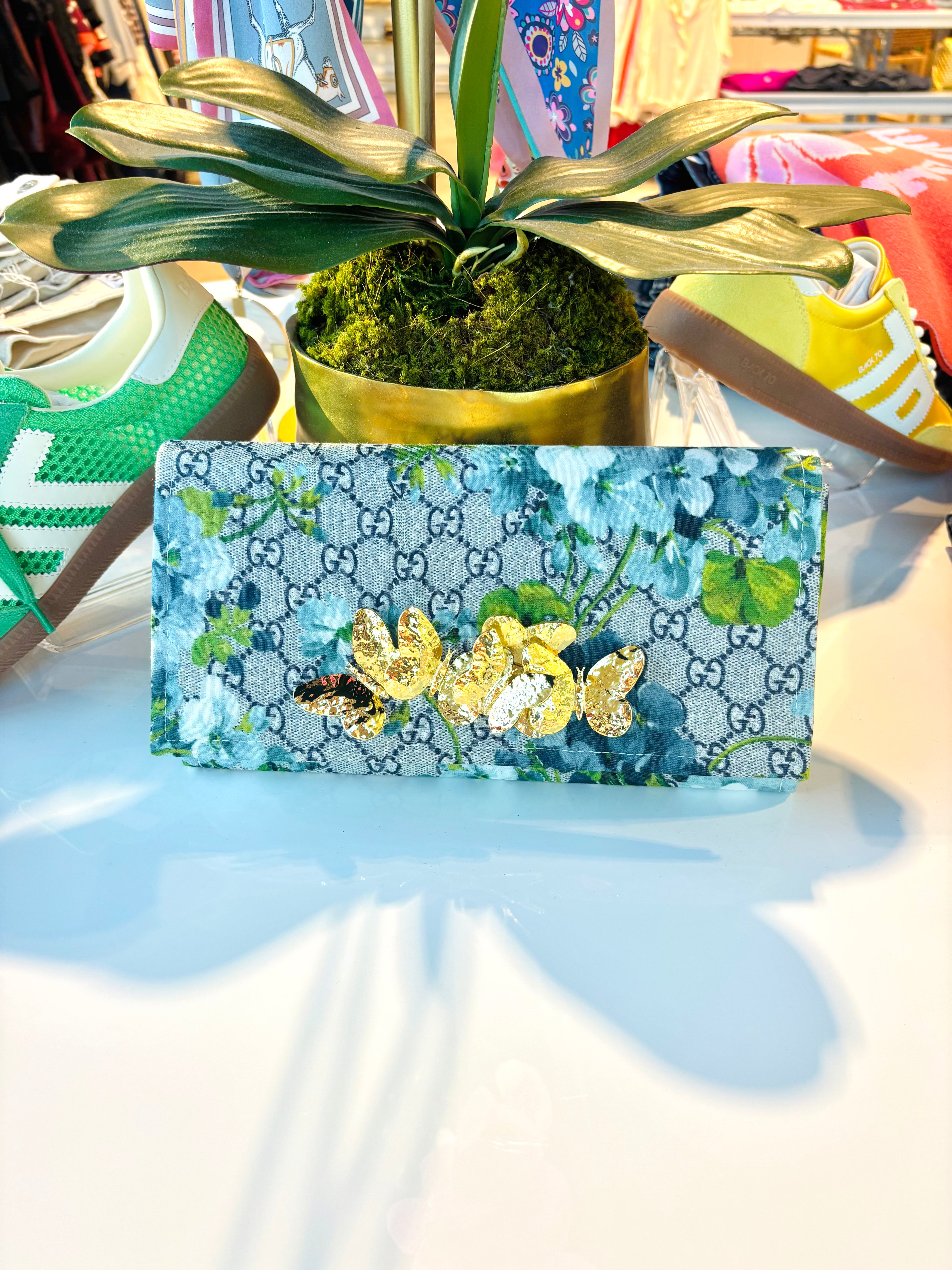 Gucci Hydrangea Scarf Crossbody – Shop Wrens