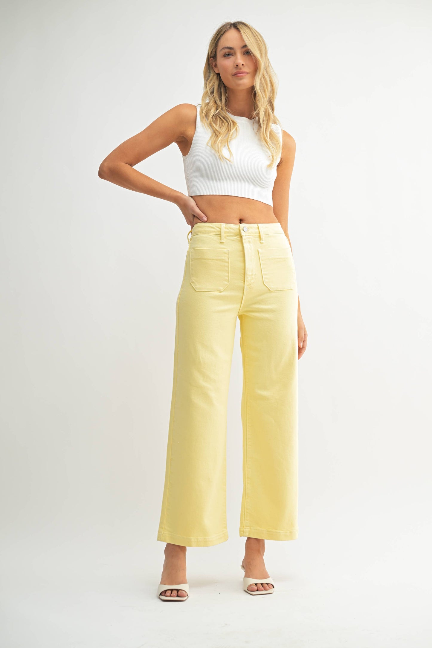 SUNSHINE - Patch Pocket Wide Leg Jeans