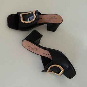 Cupel Black Heel Slide