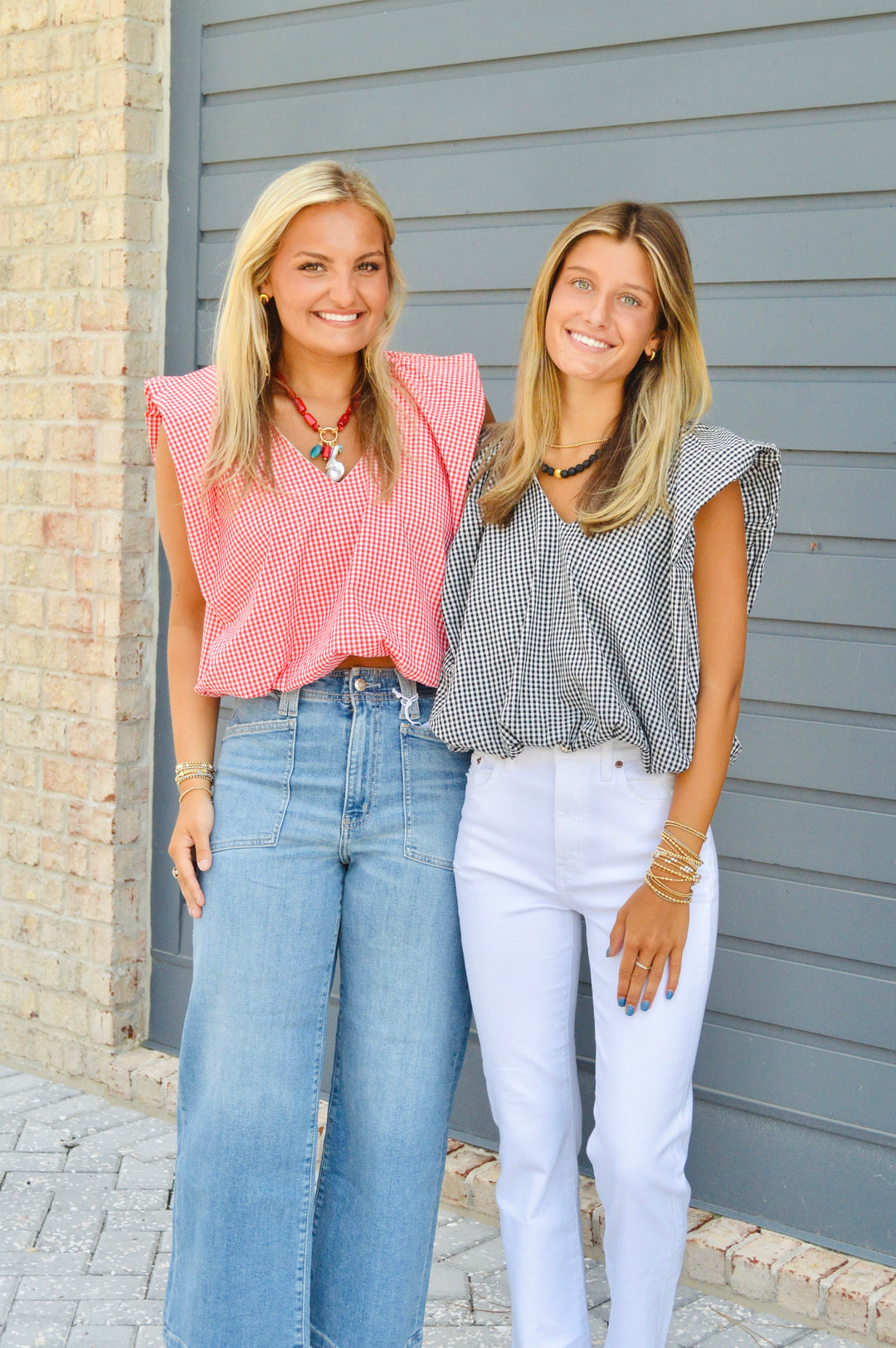 Poplin V-Neck Gingham Sleeveless Top