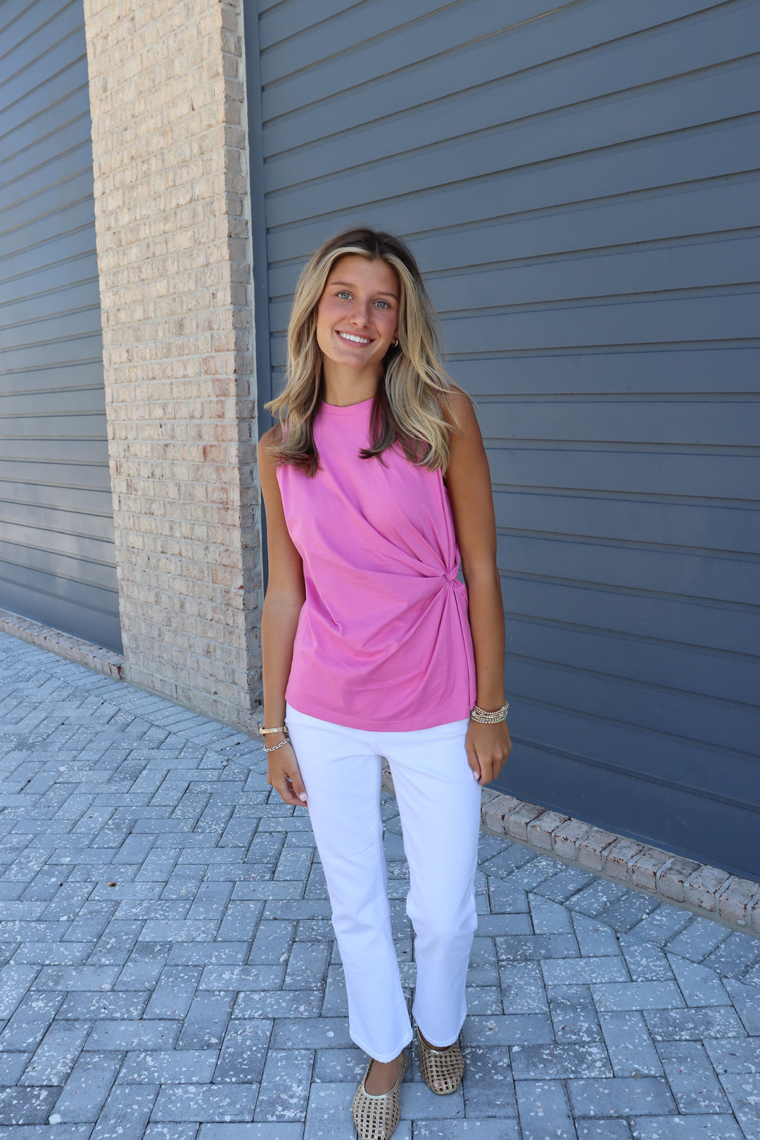 Sleeveless Knot T-Shirt