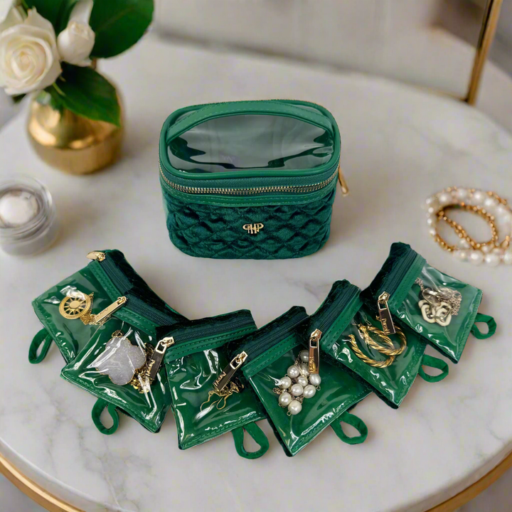 Getaway Jewelry Case - Emerald Velvet