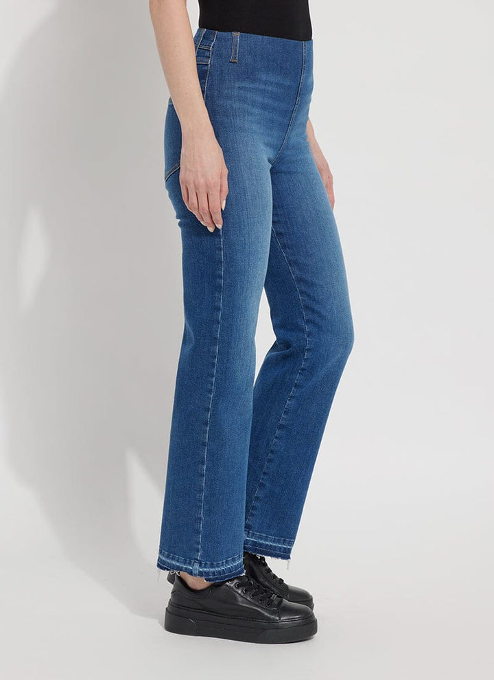 Premium Denim Relaxed Straight in Authentic