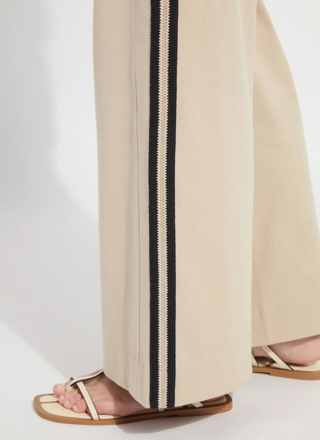 Brinne Side Stripe Trouser in Crisp Khaki