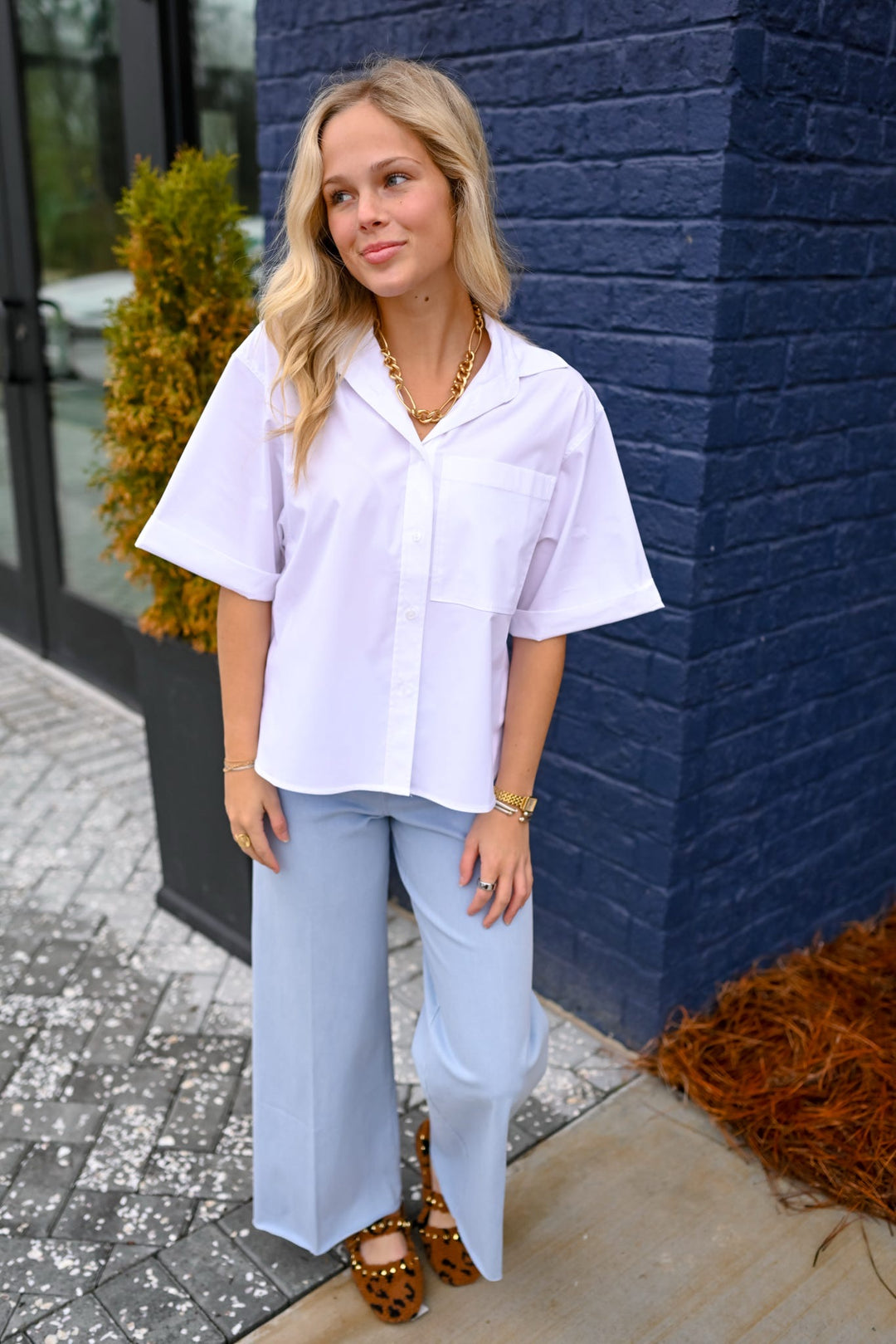 Corinna Oversized White Cropped Shirt
