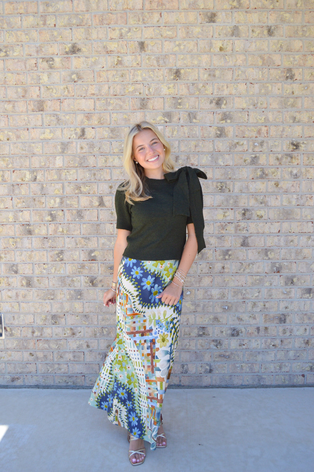 Olive Short Sleeve Bow Sweater