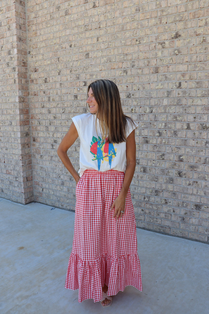 Macaw Graphic T-Shirt