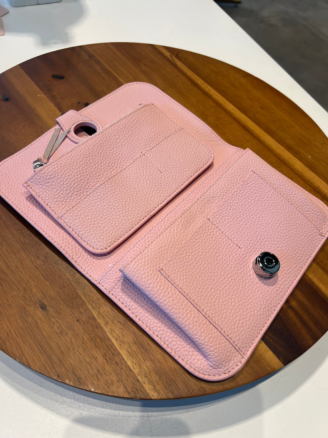 The Florence Wallet in Pink