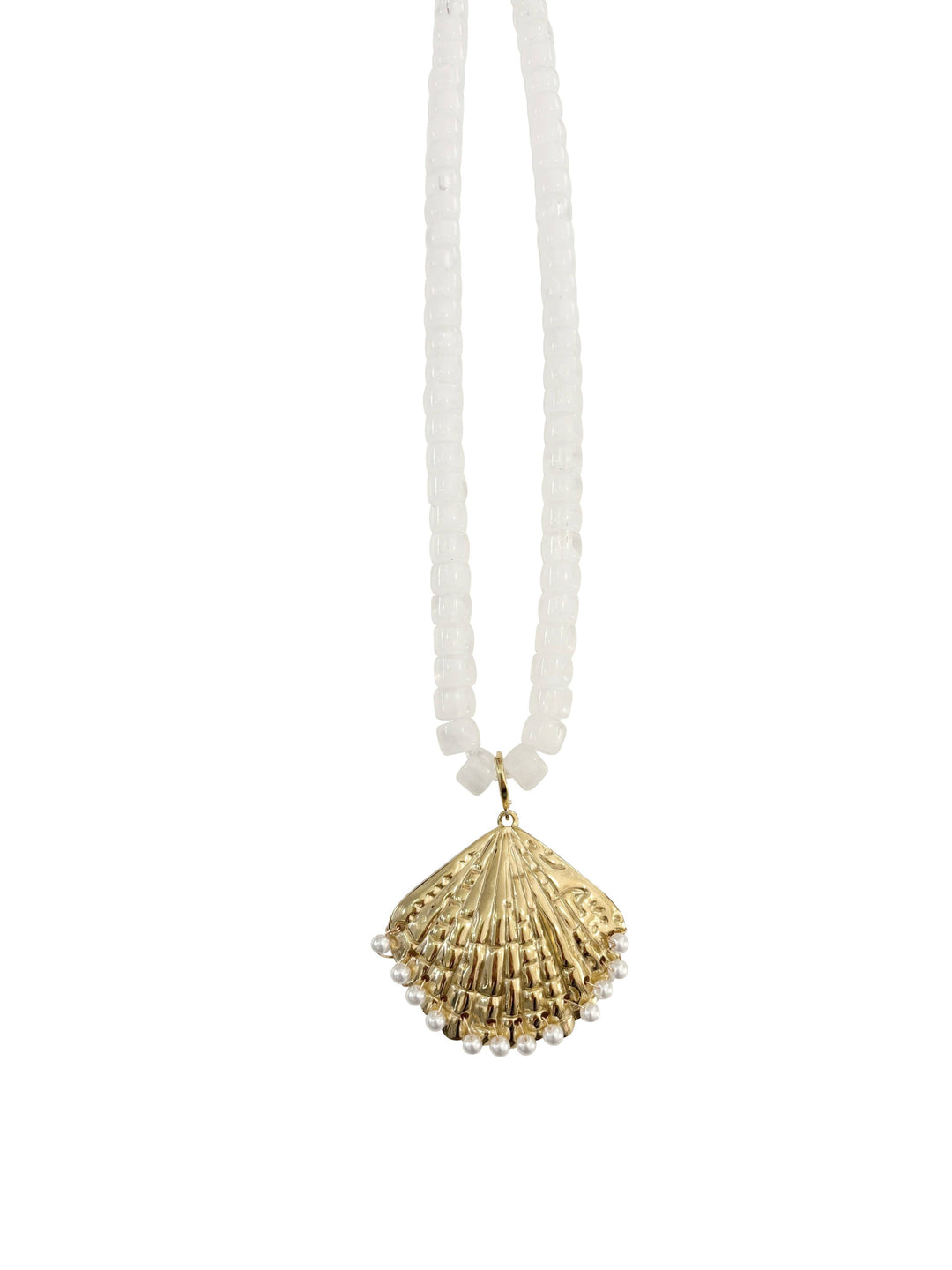 Camila White Beaded Necklace with Pearl Shell