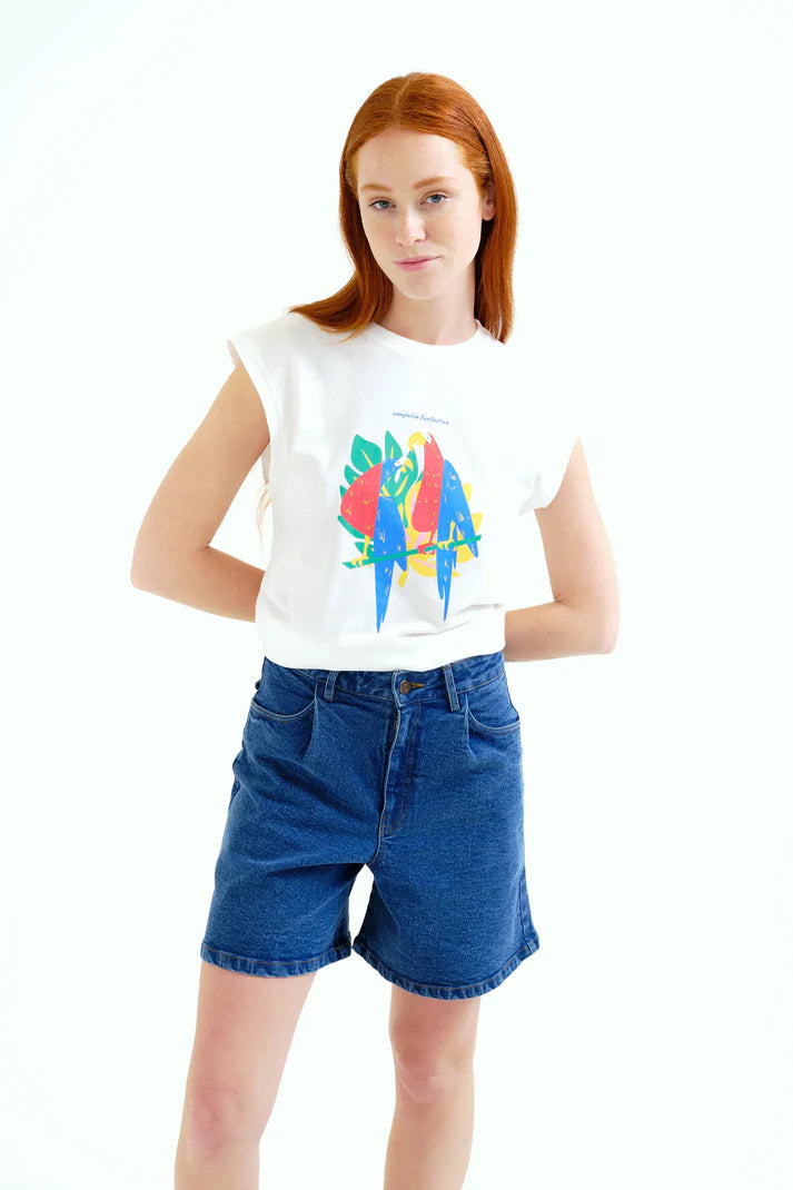 Macaw Graphic T-Shirt