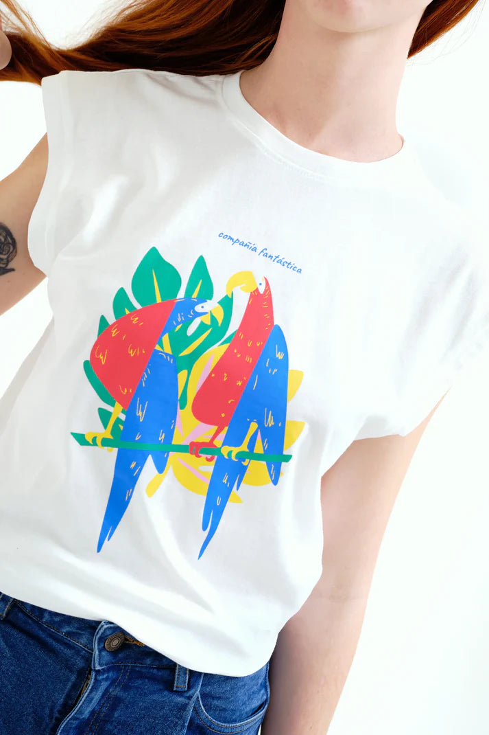 Macaw Graphic T-Shirt