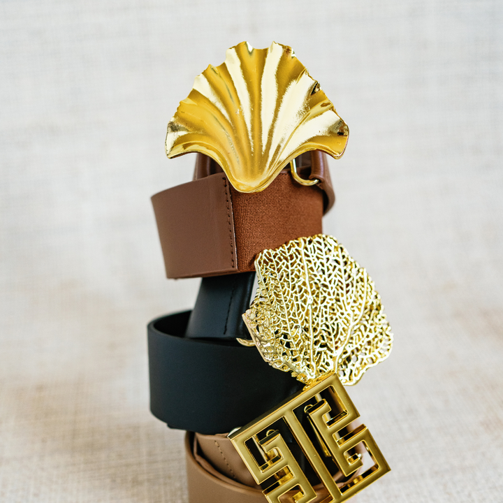 Clamshell Artisan Interchangeable Belt Buckle w/ Gold Finish
