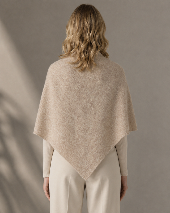 Triangle poncho scarf with loop in Camel