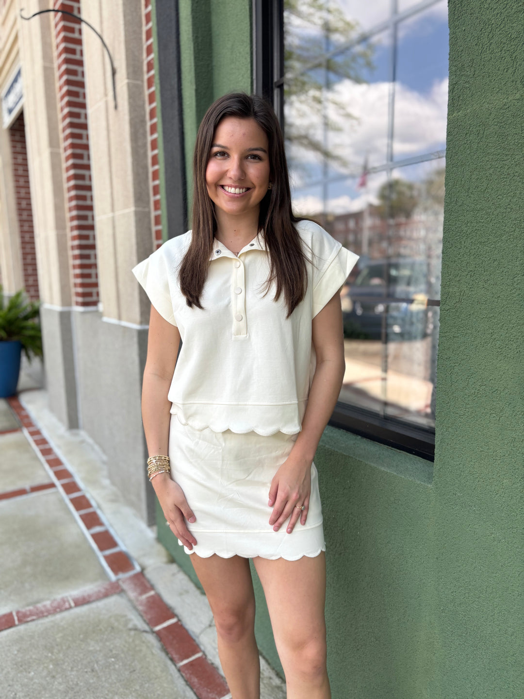 Cream Scalloped Set
