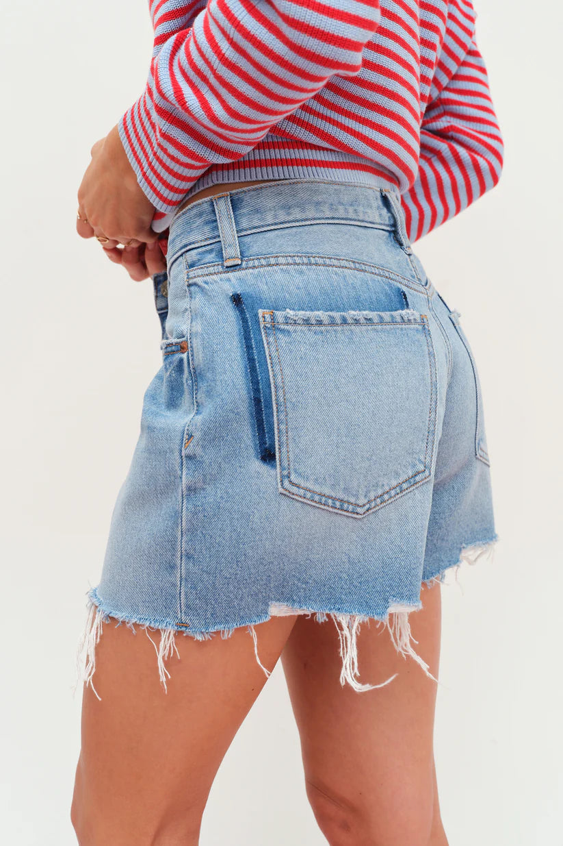 Crossroads Mid Rise Loose Shorts in Pulse - Daze Denim