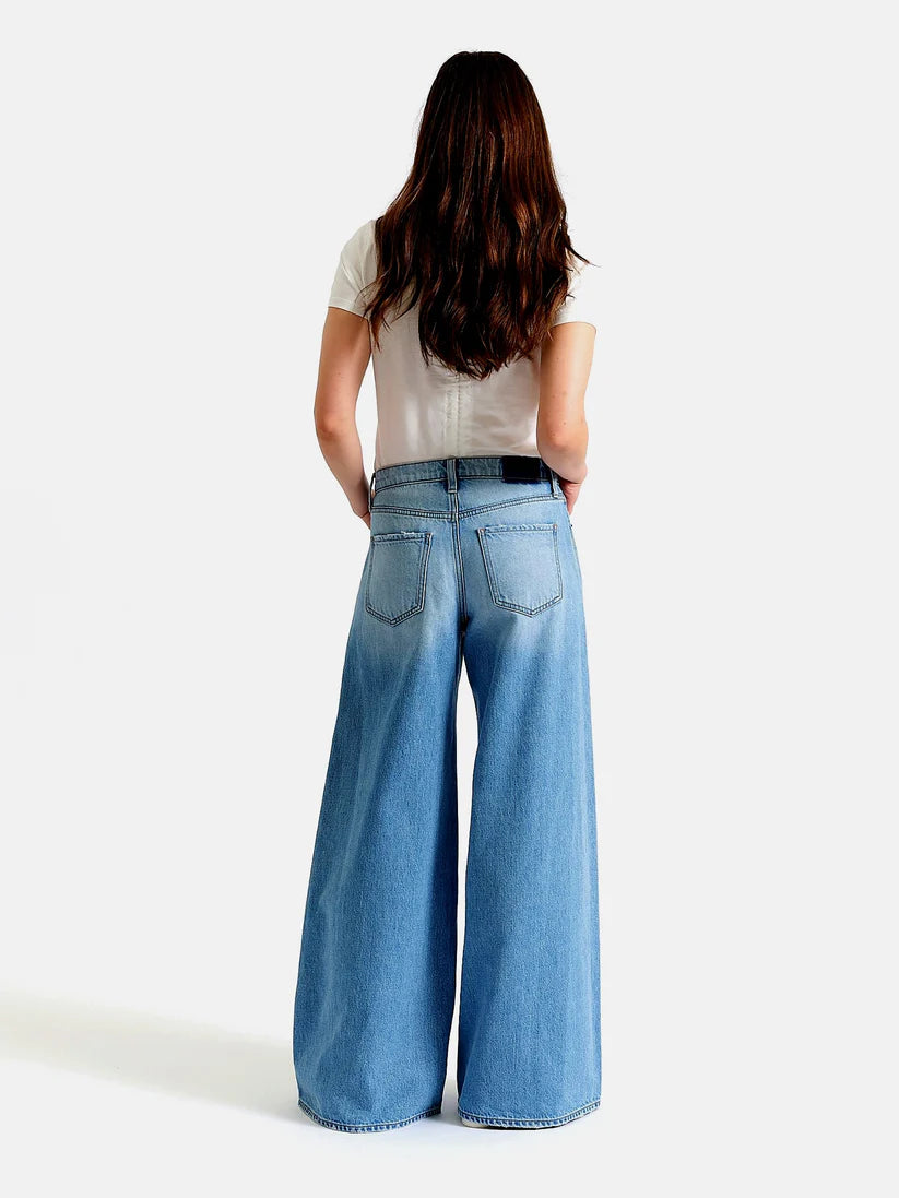 Wilder Ultra Wide Leg in Pulse - Daze Denim