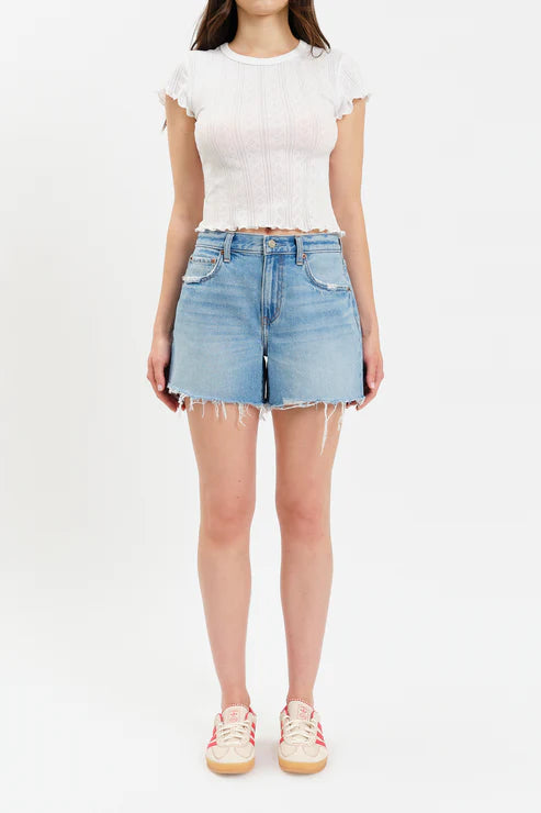 Crossroads Mid Rise Loose Shorts in Pulse - Daze Denim