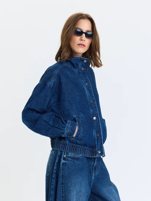 Phantom Funnel Neck Jacket in Rush
