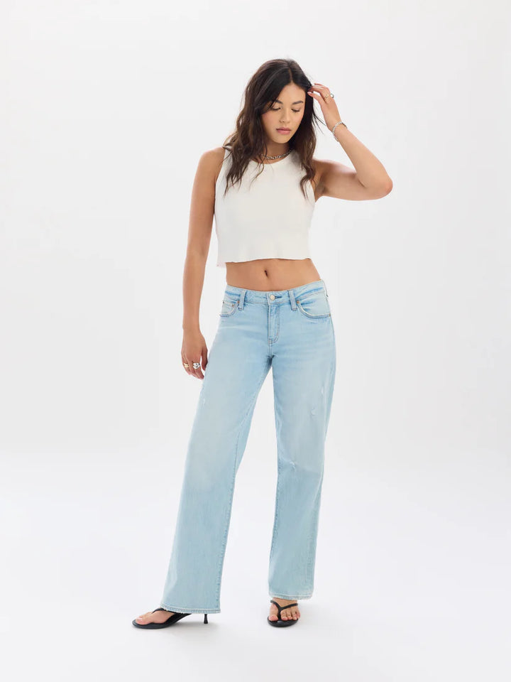 Keeper Low Rise Straight Jeans in All Out - Daze Denim