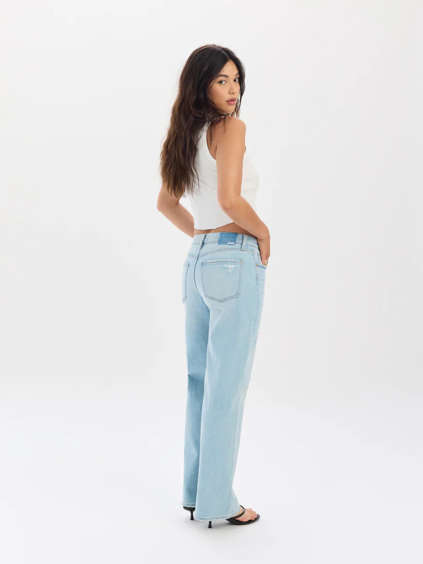 Keeper Low Rise Straight Jeans in All Out - Daze Denim