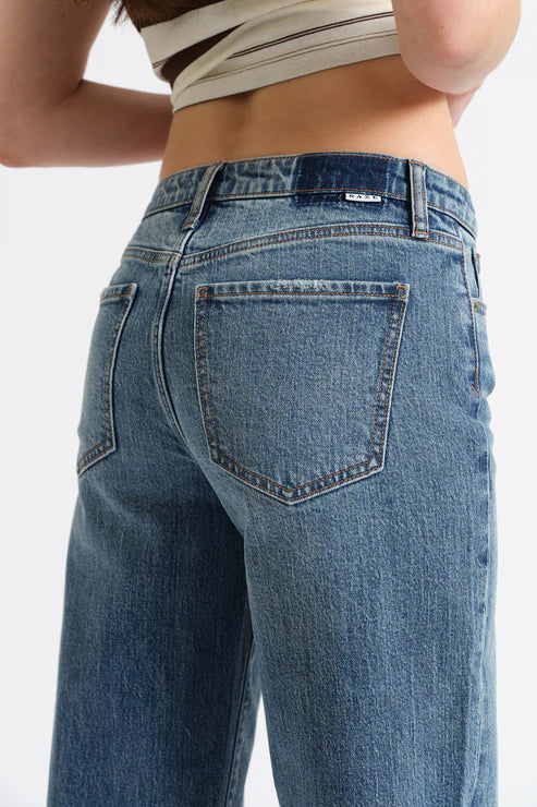Keeper Low Rise Straight Leg in Heartbeat Vintage - Daze Denim
