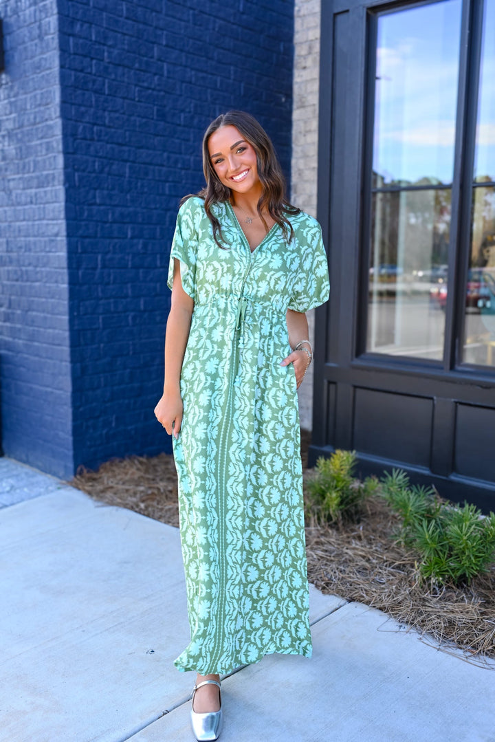 Pia Caftan in Marlie Matcha