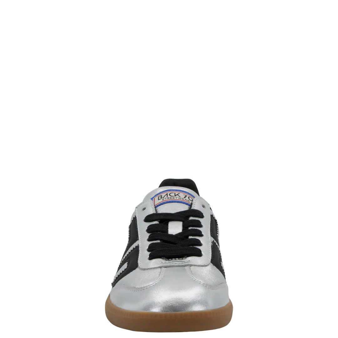 Back 70 Cloud NM Black and Silver