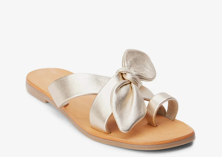 Vaughn Sandal