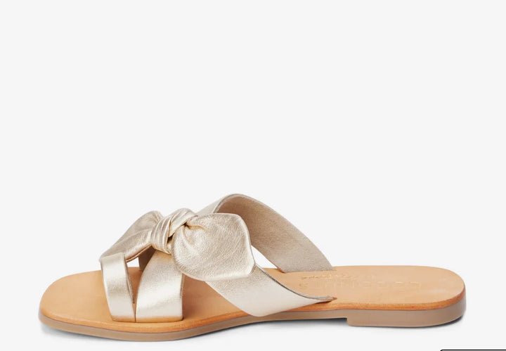 Vaughn Sandal