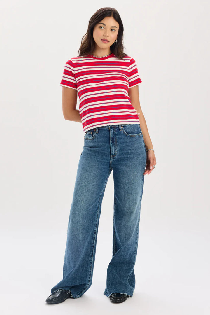 Zuma Crew Neck Tee in Scarlet Stripe - Daze Denim