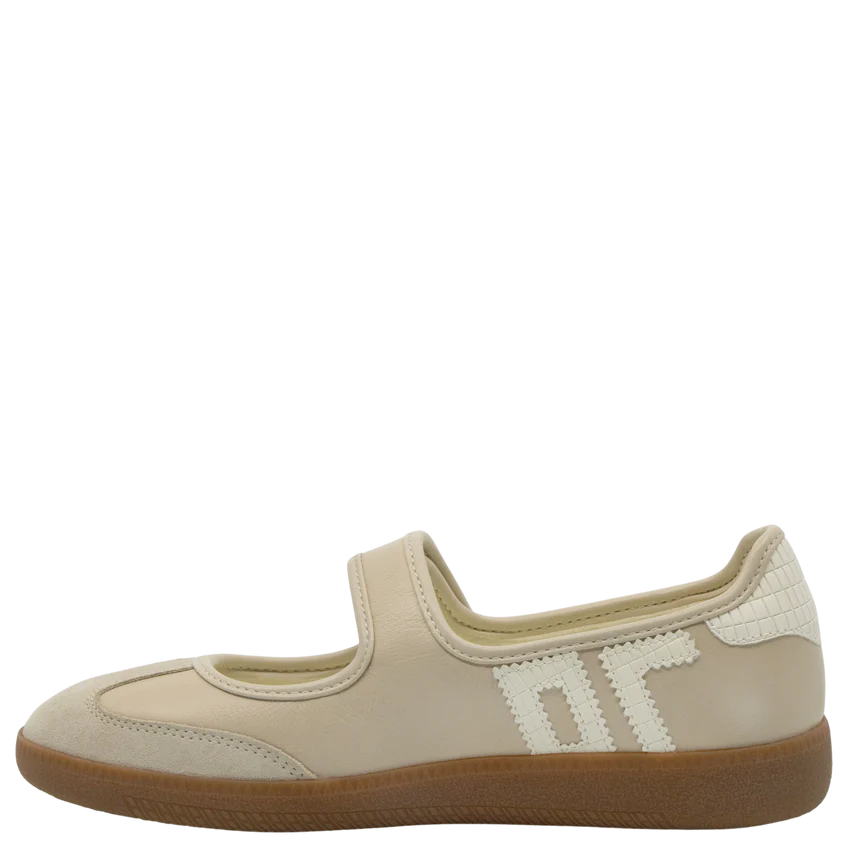 Back 70 AYA in BEIGE MILK Sneakerina