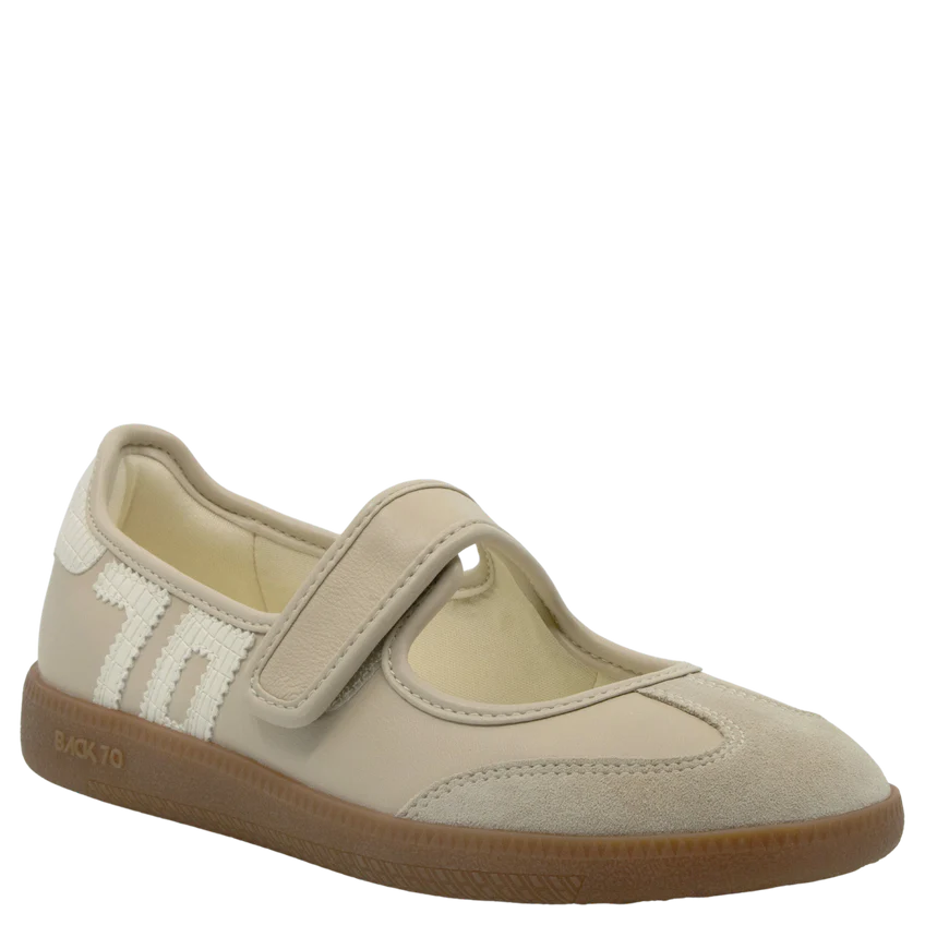 Back 70 AYA in BEIGE MILK Sneakerina