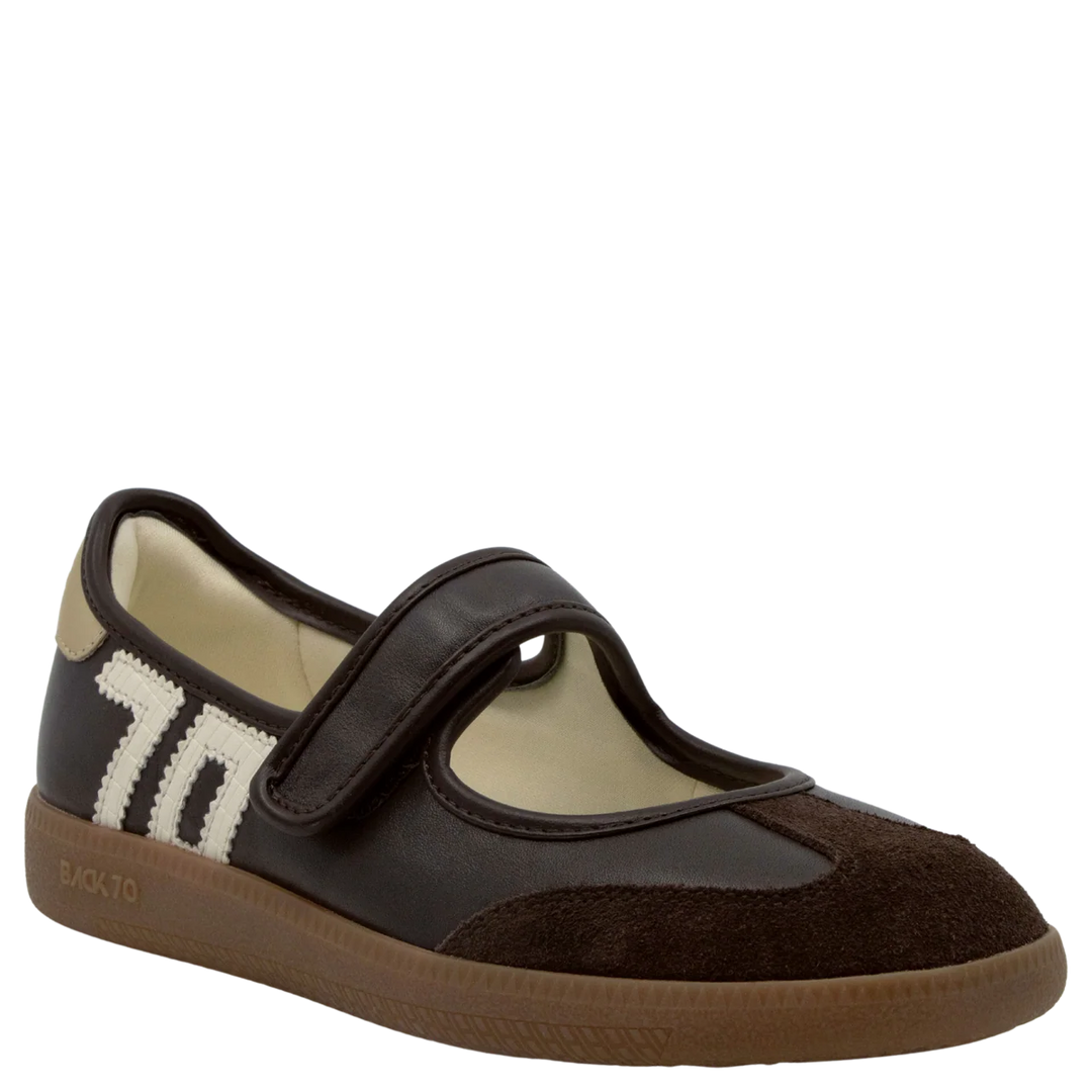 Back 70 Aya in Coffee Milk
