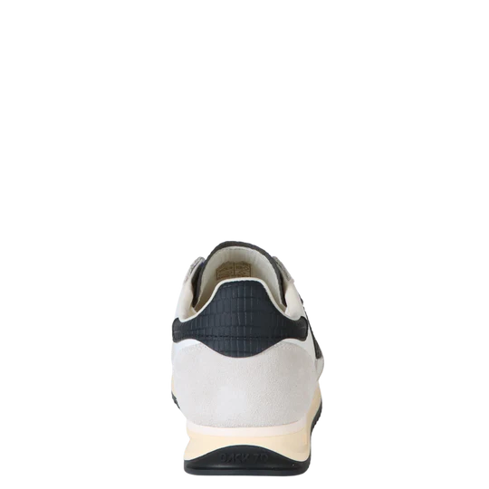 Back 70 Barkley Jogger Sneakers in White Black