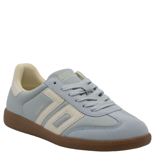 Back 70 Cloud D26 Sneakers in Light Sky