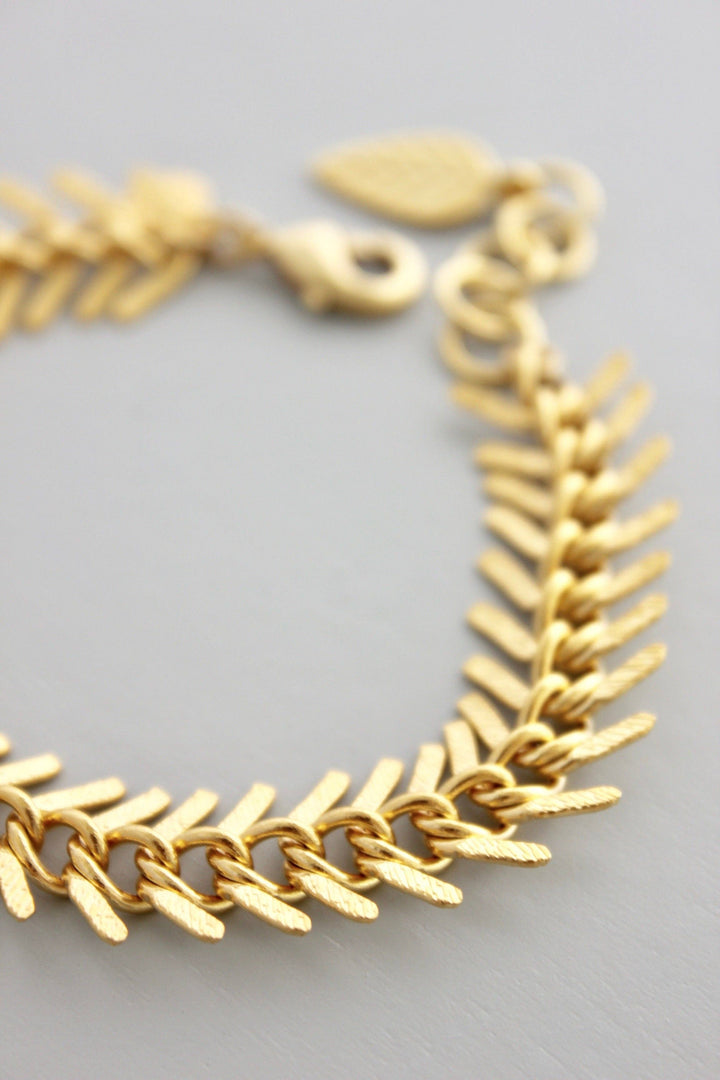 18k matte gold fish bone bracelet