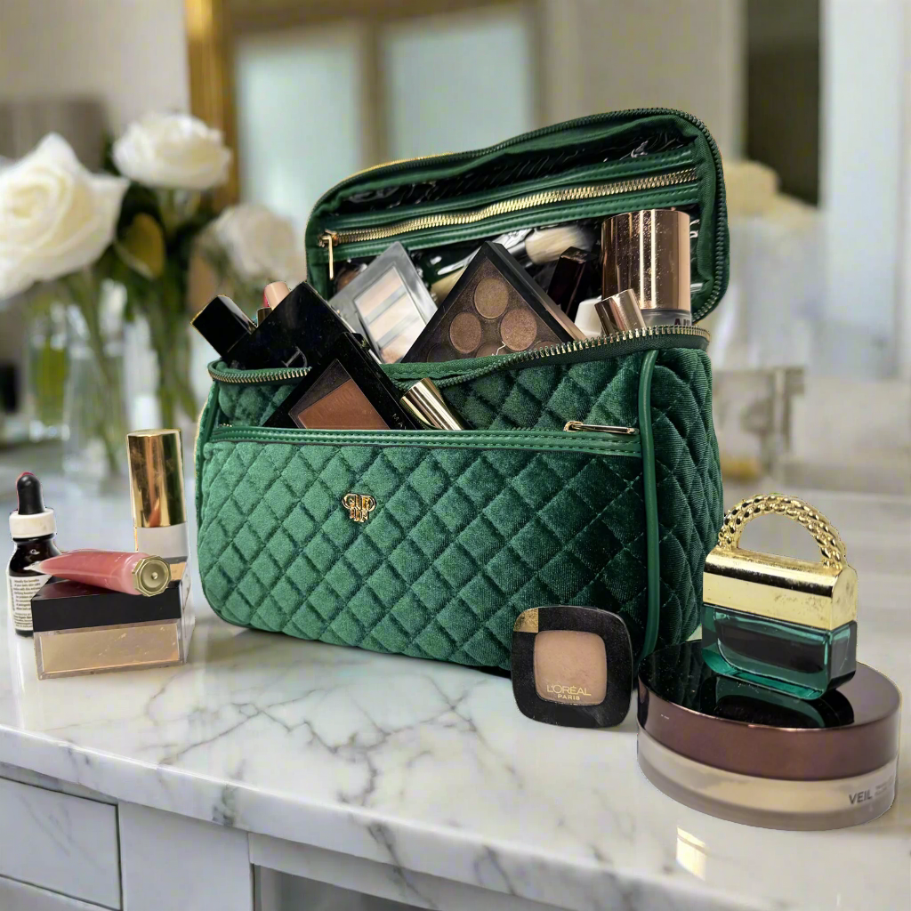 Classic Train Case - Emerald Velvet