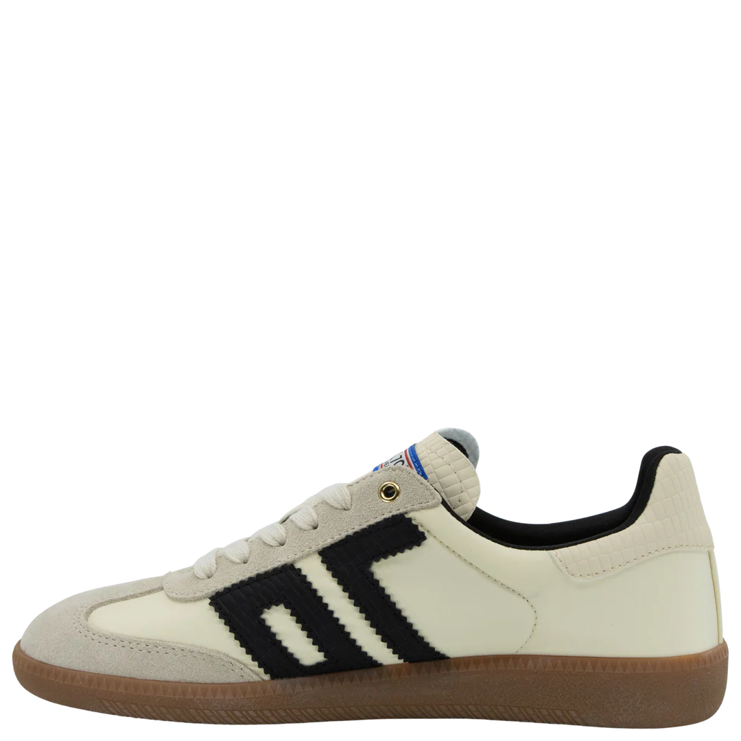 Back 70 - Ghost in Beige and Black