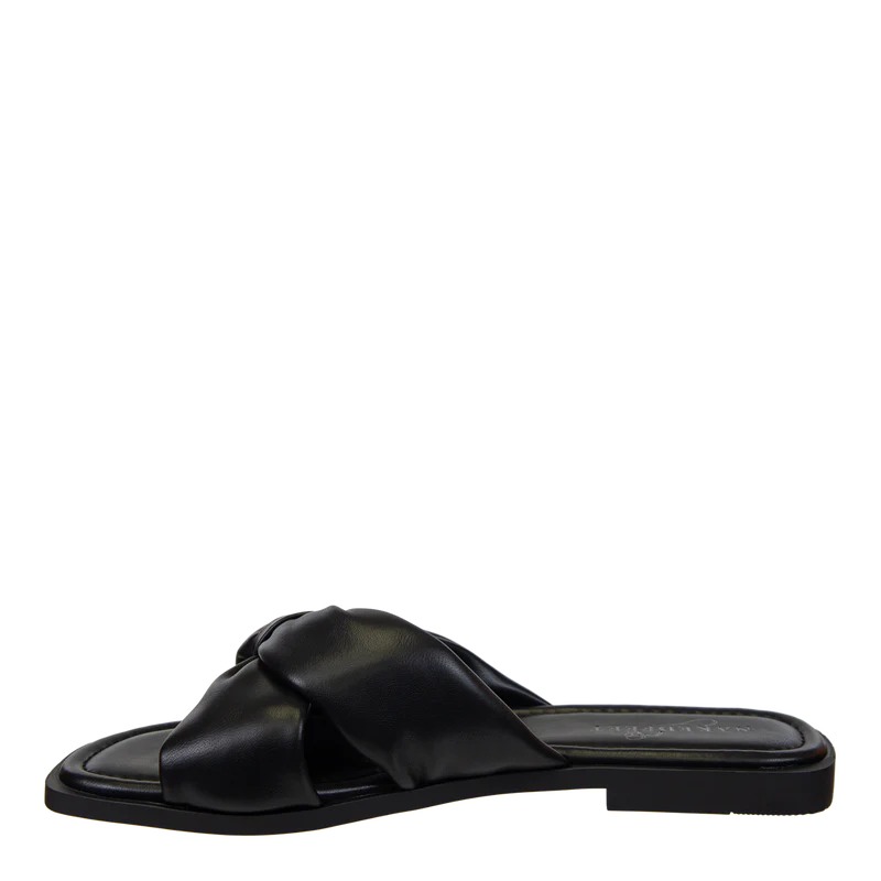 Goa In Black Flat Sandal