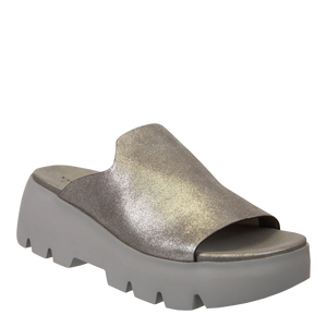 Drift in Silver Platform Sandle