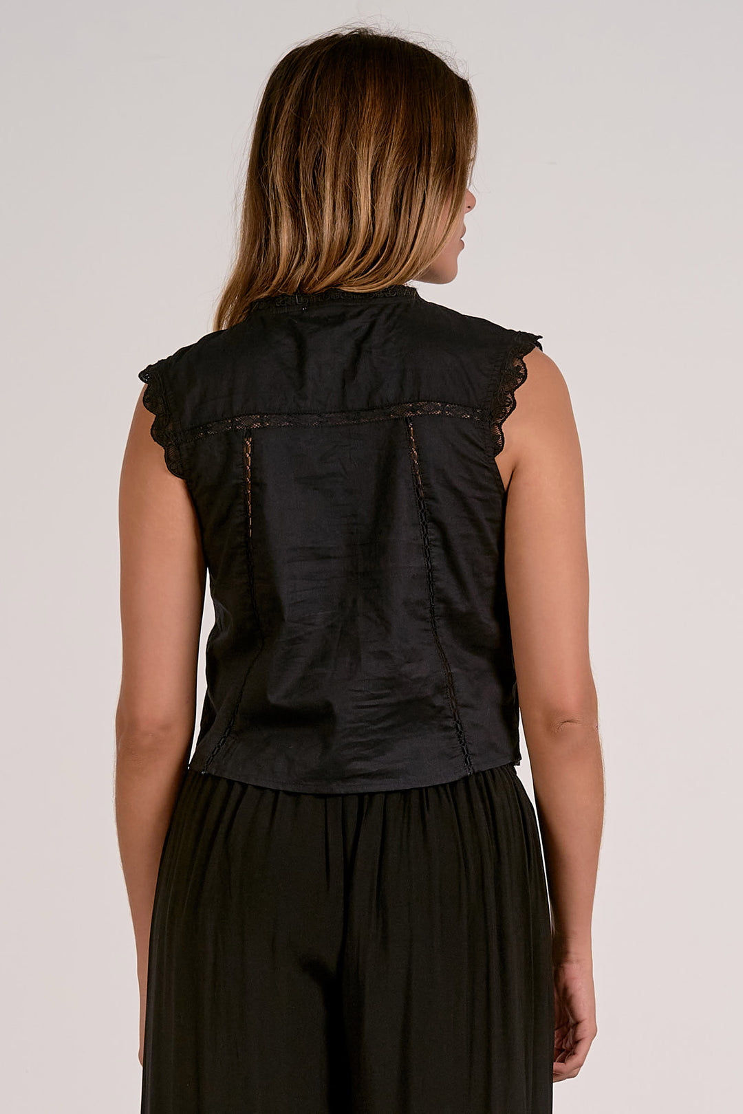 Sleeveless Fly Away Top