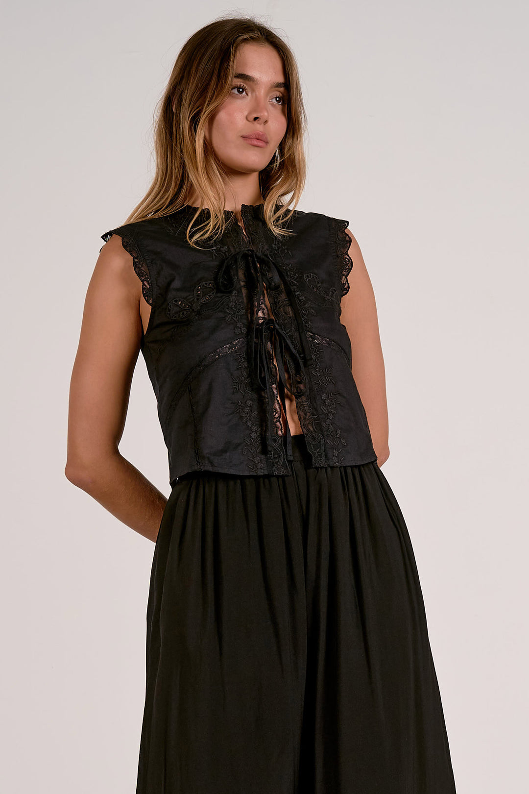 Sleeveless Fly Away Top