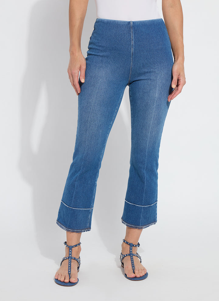 Dara Seamed Hem Crop Denim in Mid Wash