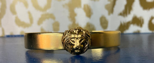 Tiny Lion Head Bracelet